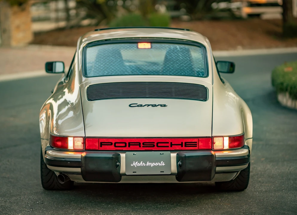1986 Porsche 911 Carrera 3.2 - Image 13 of 31