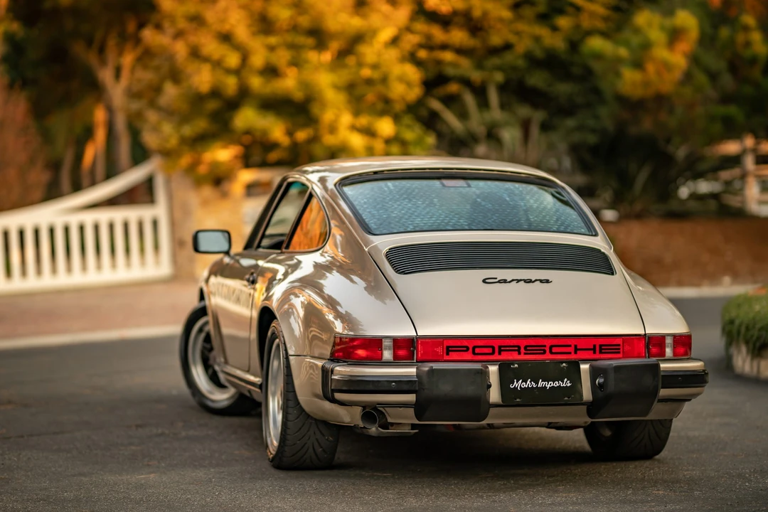1986 Porsche 911 Carrera 3.2 - Image 10 of 31
