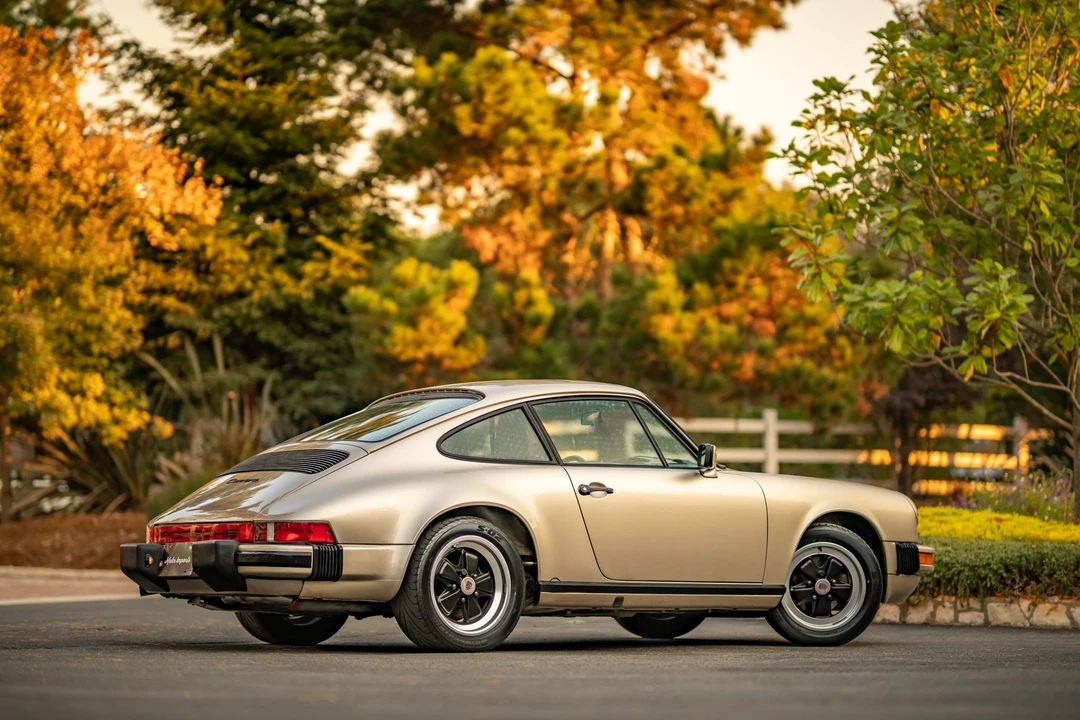 1986 Porsche 911 Carrera 3.2 - Image 20 of 31