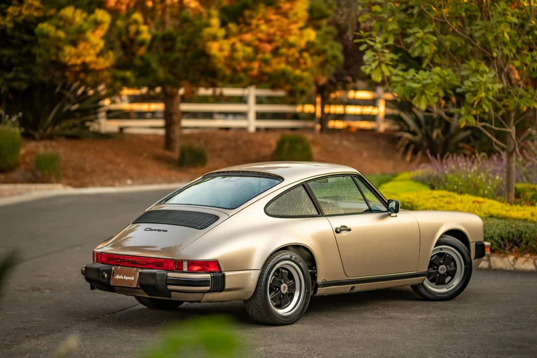 1986 Porsche 911 Carrera 3.2 - Image 19 of 31