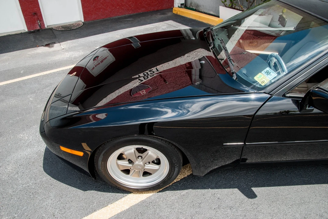 1986 Porsche 944 Turbo - Image 19 of 31