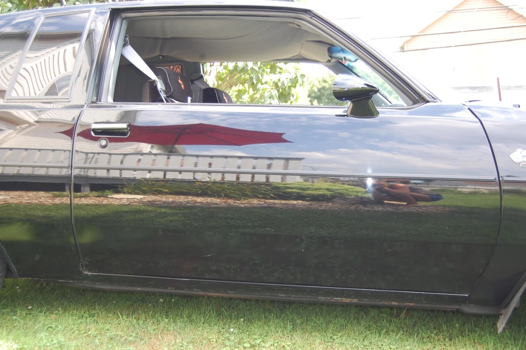 1987 Buick Grand National - Image 27 of 31
