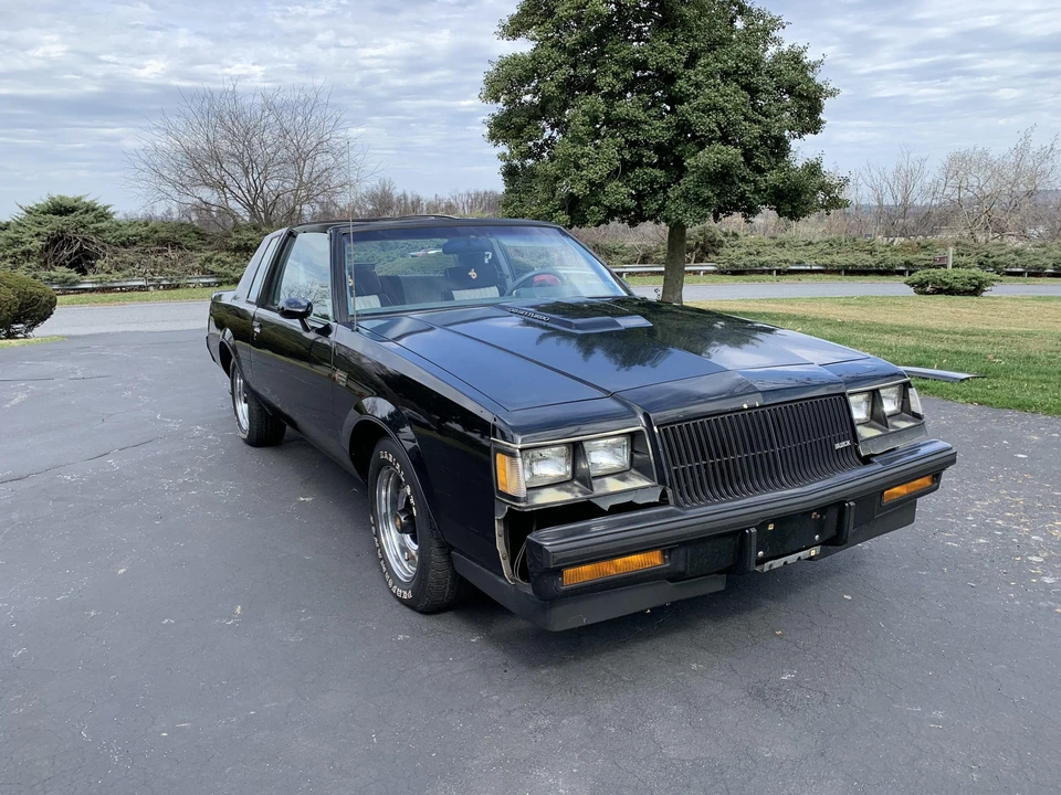 1987 Buick Grand National - Image 17 of 31