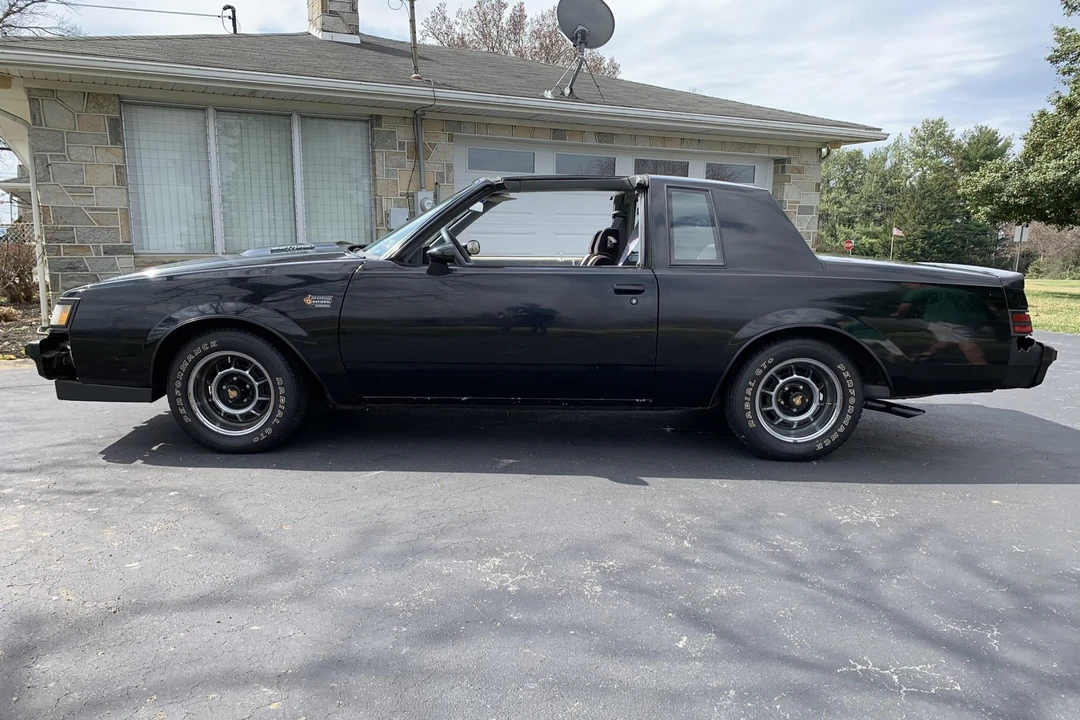 1987 Buick Grand National - Image 5 of 31