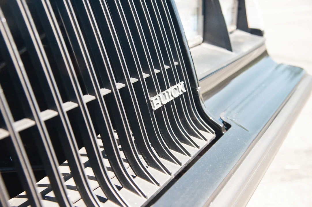 1987 Buick Grand National - Image 24 of 31