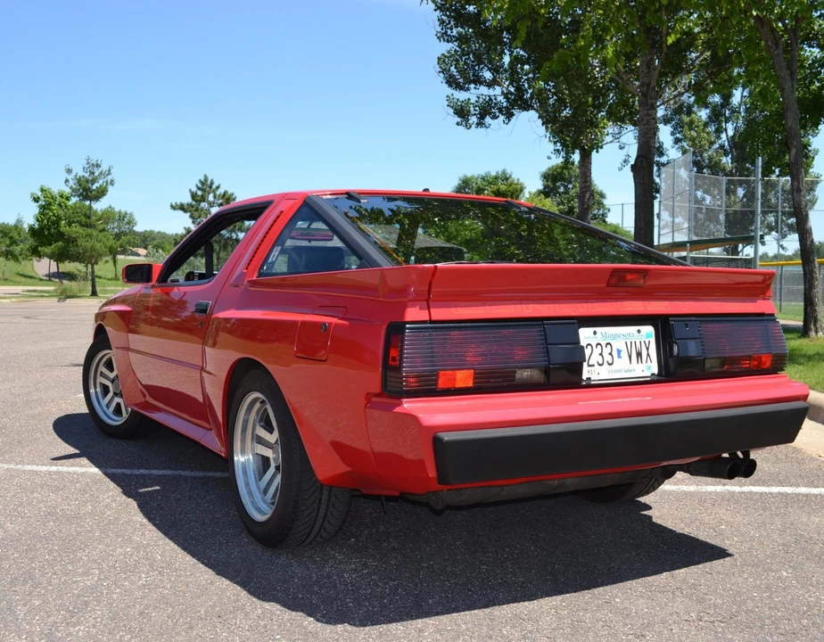1987 Chrysler Conquest - Image 10 of 31