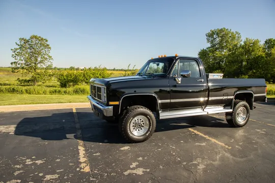 1987 GMC C/K 3rd Gen - Image 3 of 31