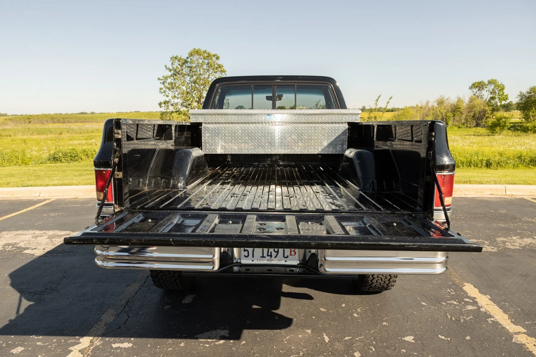 1987 GMC C/K 3rd Gen - Image 10 of 31