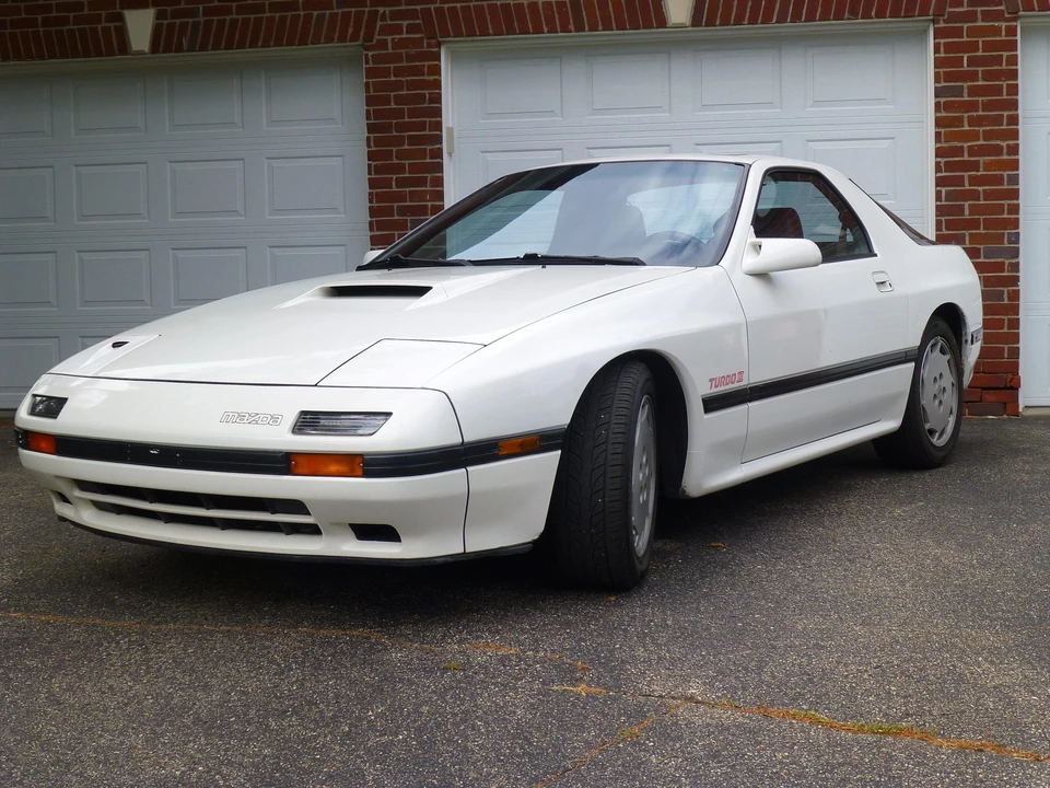 1987 Mazda RX-7 FC Turbo II - Image 2 of 31