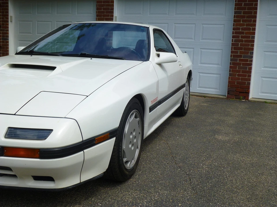1987 Mazda RX-7 FC Turbo II - Image 13 of 31