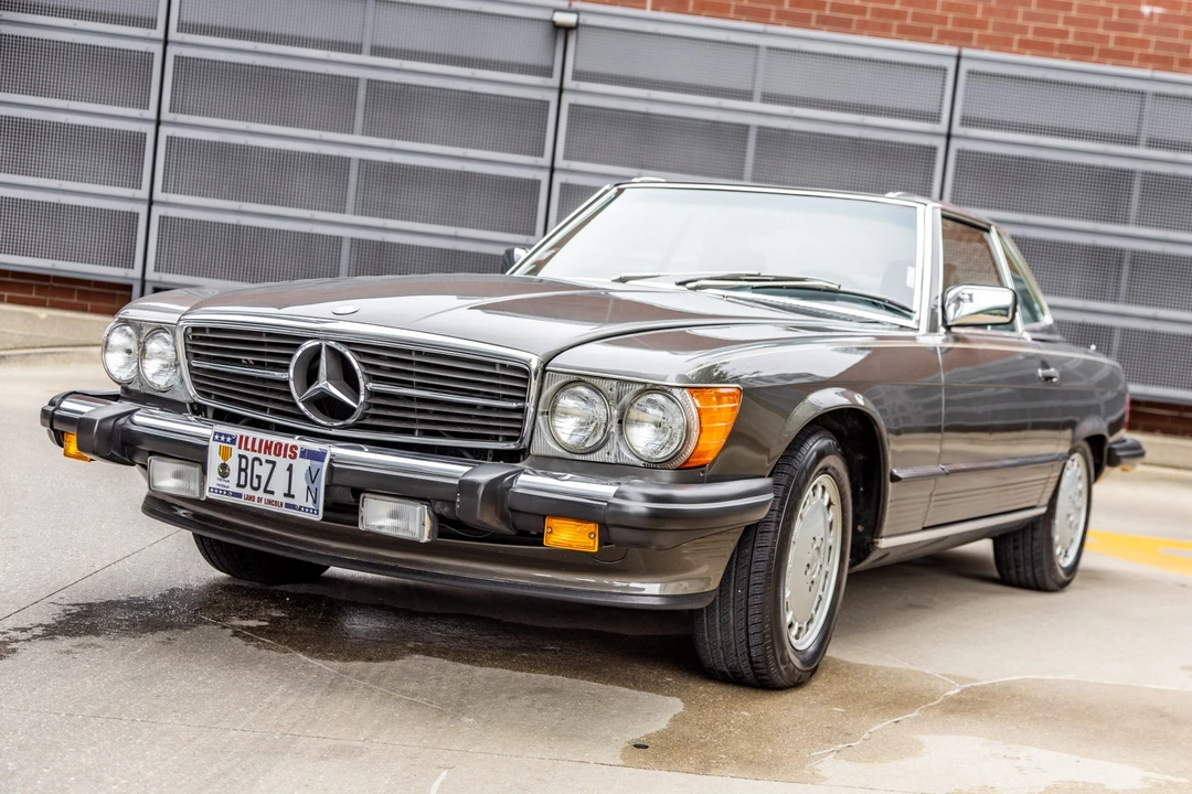 1987 Mercedes-Benz R107 SL-Class - Image 2 of 31