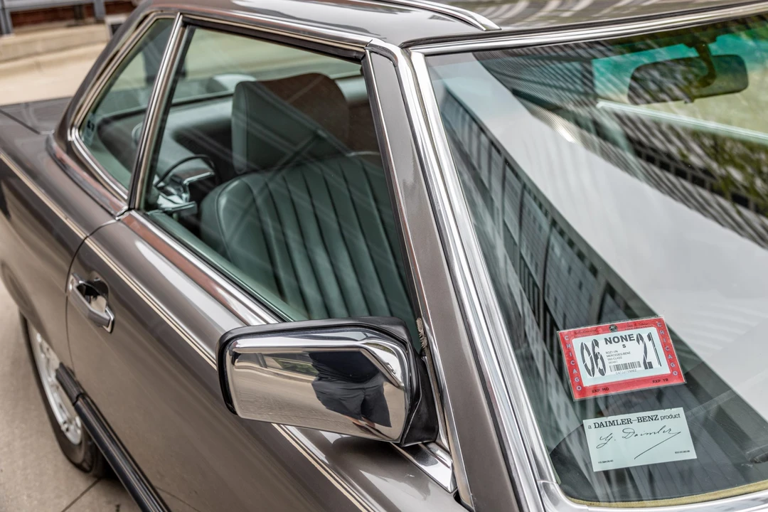 1987 Mercedes-Benz R107 SL-Class - Image 18 of 31