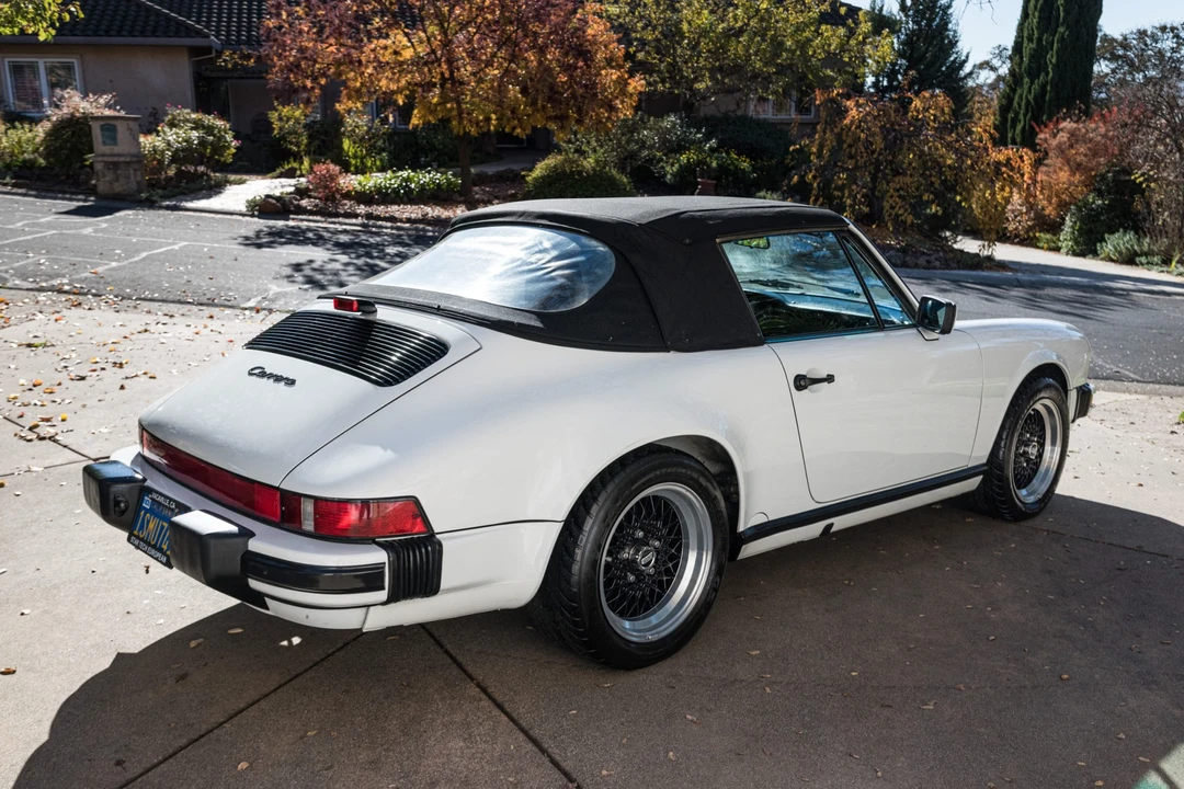 1987 Porsche 911 Carrera 3.2 - Image 13 of 31