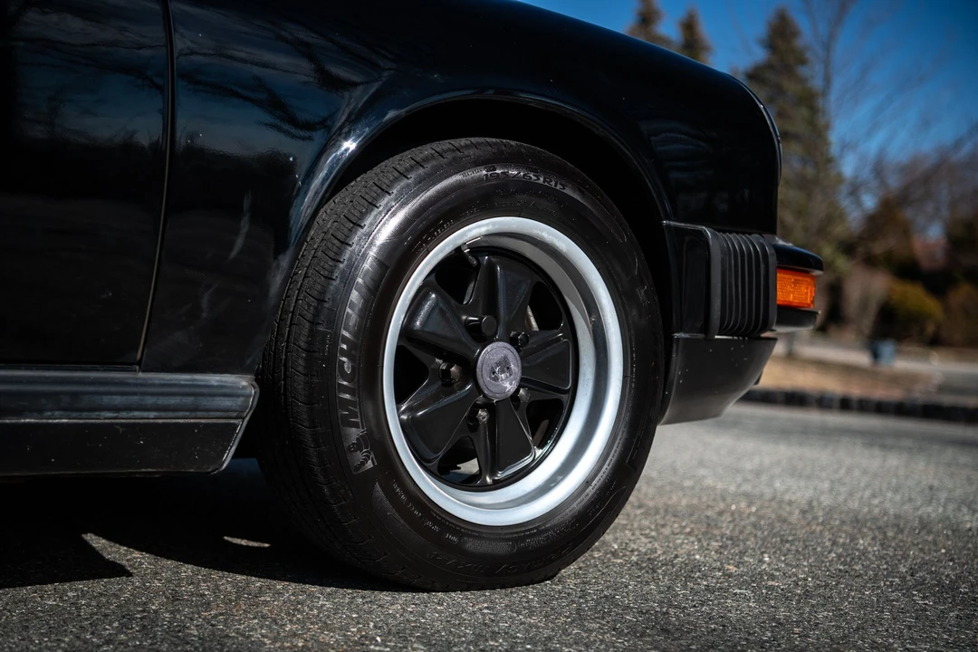 1987 Porsche 911 Carrera 3.2 - Image 10 of 31