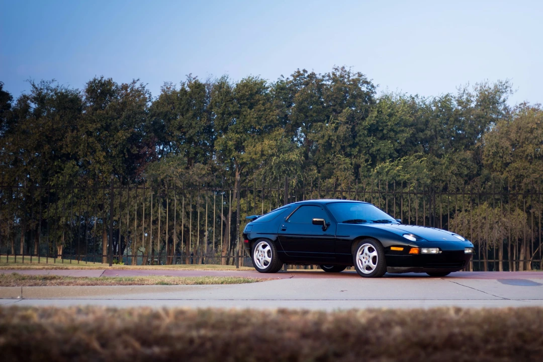 1987 Porsche 928 S4 - Image 10 of 31