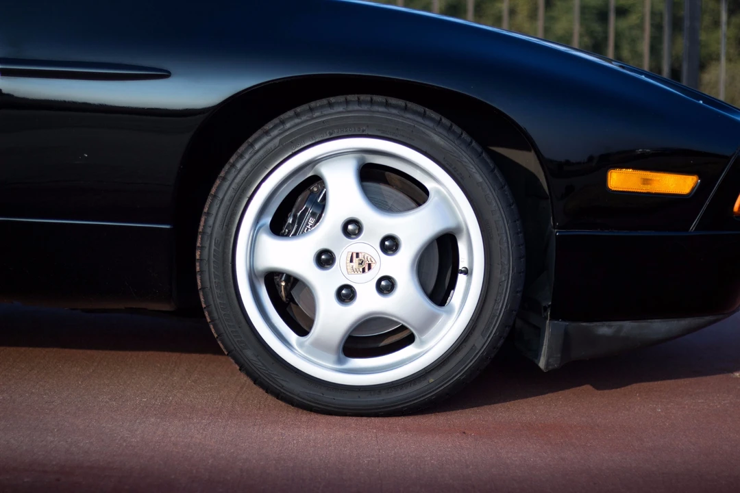 1987 Porsche 928 S4 - Image 21 of 31