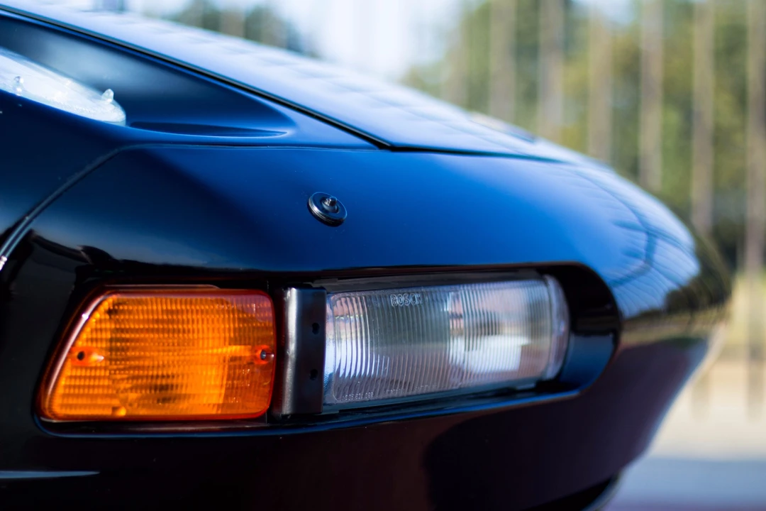 1987 Porsche 928 S4 - Image 19 of 31