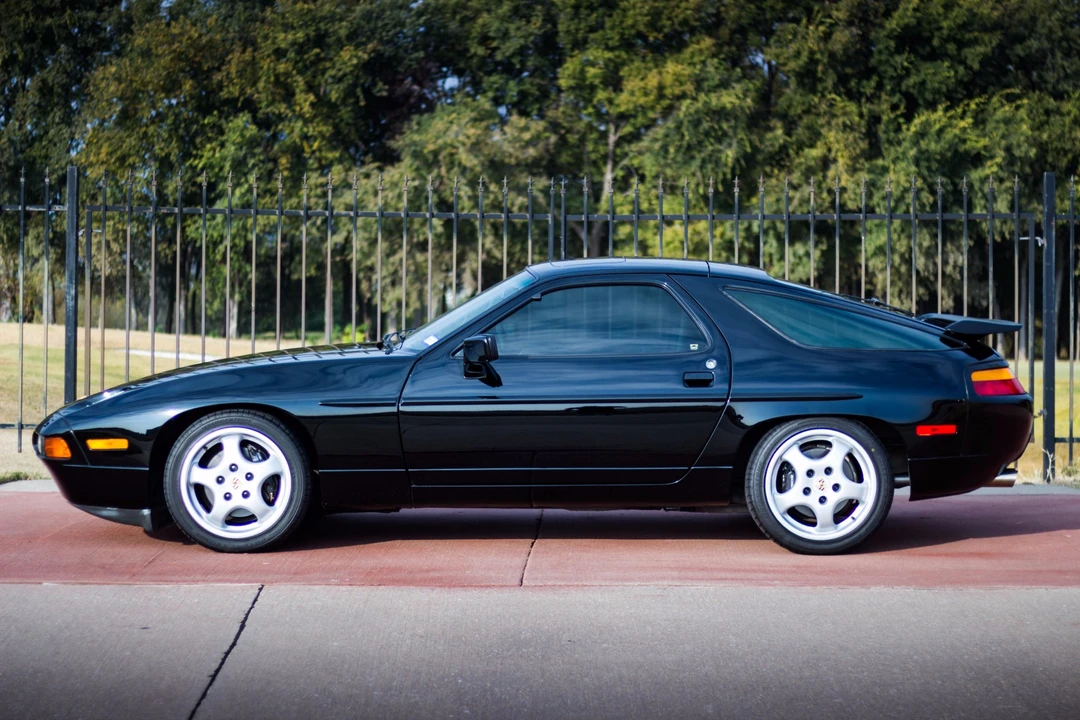 1987 Porsche 928 S4 - Image 4 of 31