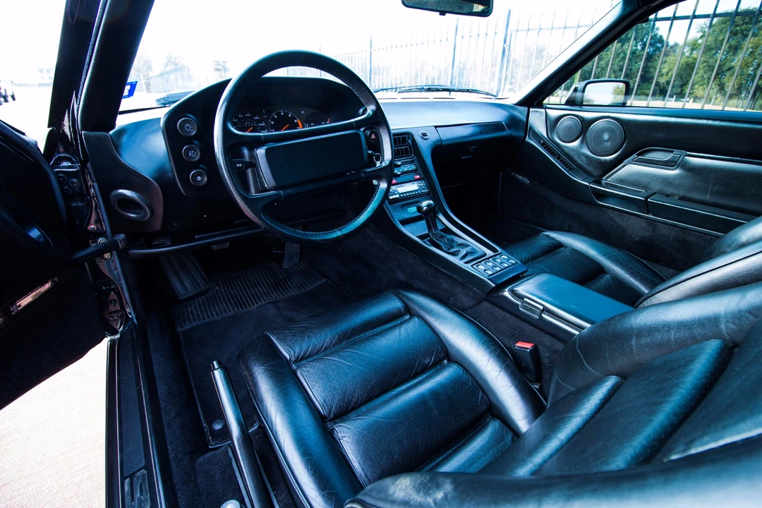 1987 Porsche 928 S4 - Image 30 of 31