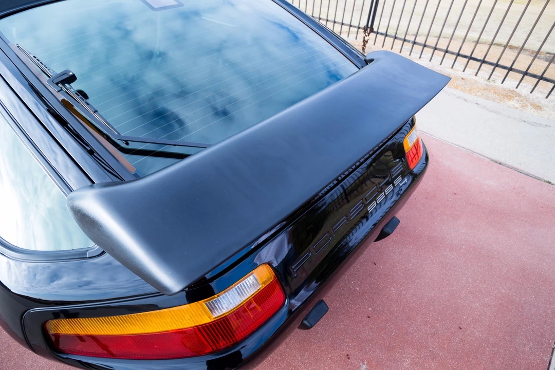 1987 Porsche 928 S4 - Image 15 of 31