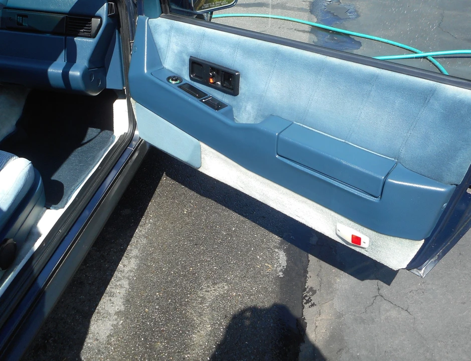1988 Isuzu Impulse - Image 22 of 31
