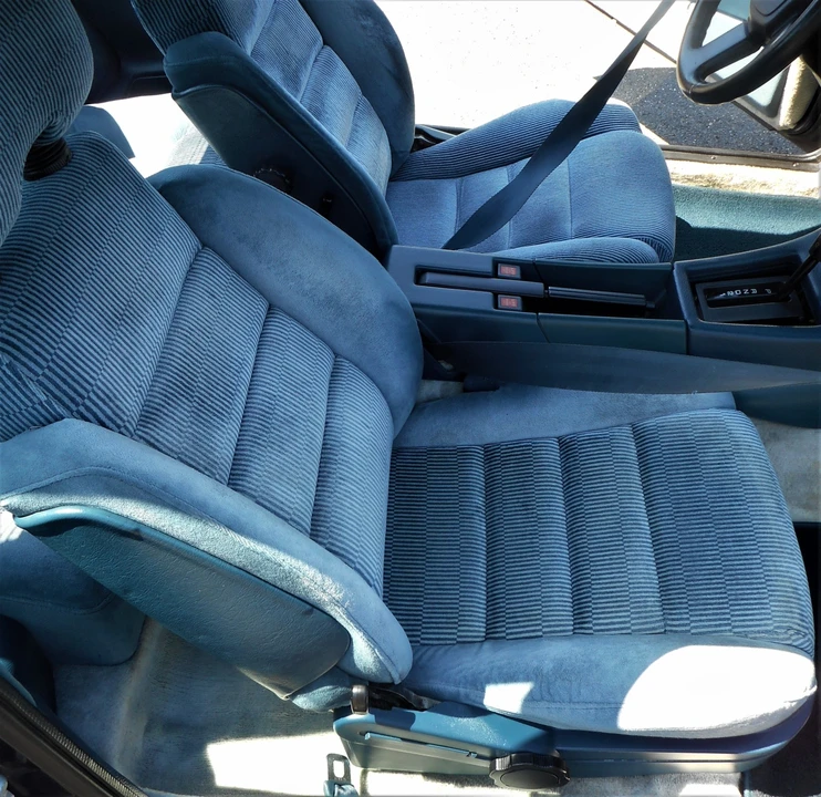 1988 Isuzu Impulse - Image 20 of 31