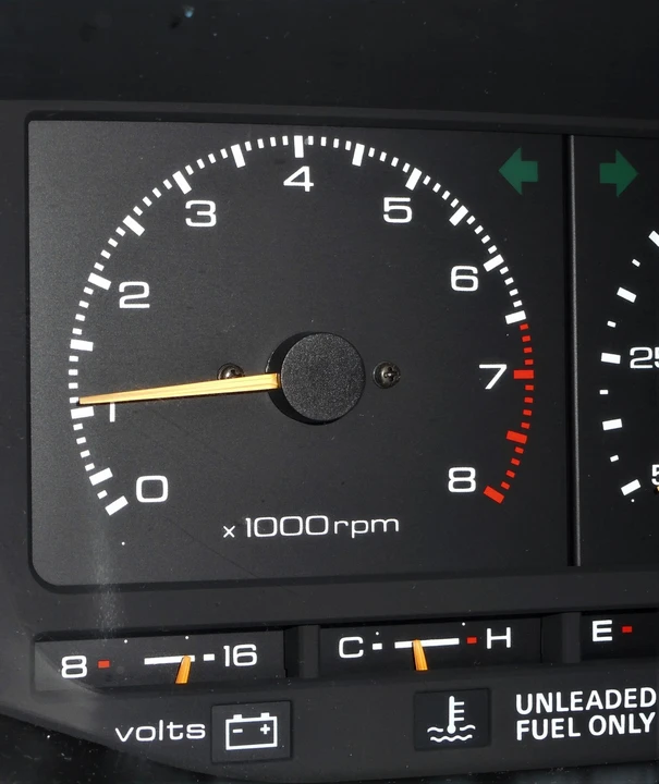 1988 Isuzu Impulse - Image 16 of 31