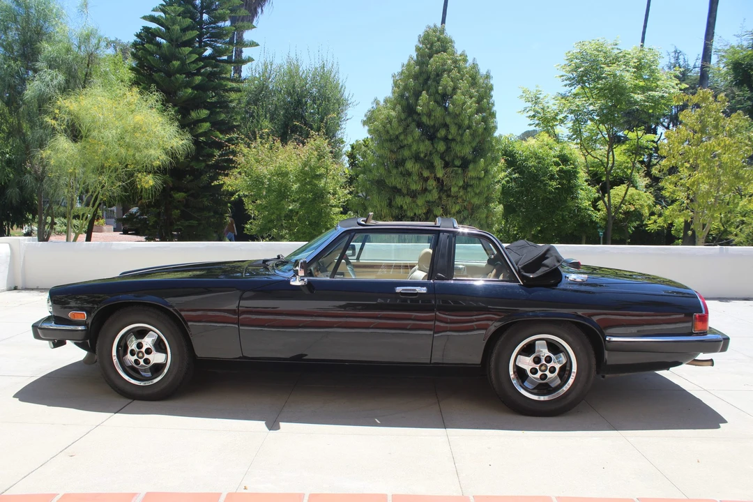 1988 Jaguar XJS Convertible - Image 11 of 31