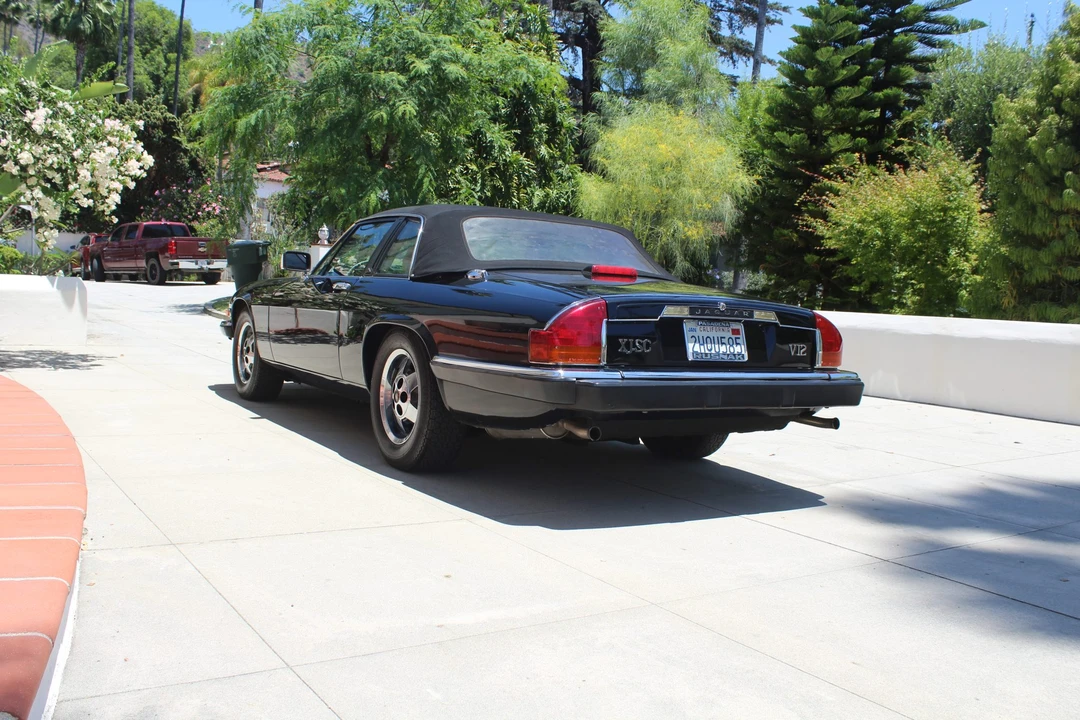 1988 Jaguar XJS Convertible - Image 17 of 31