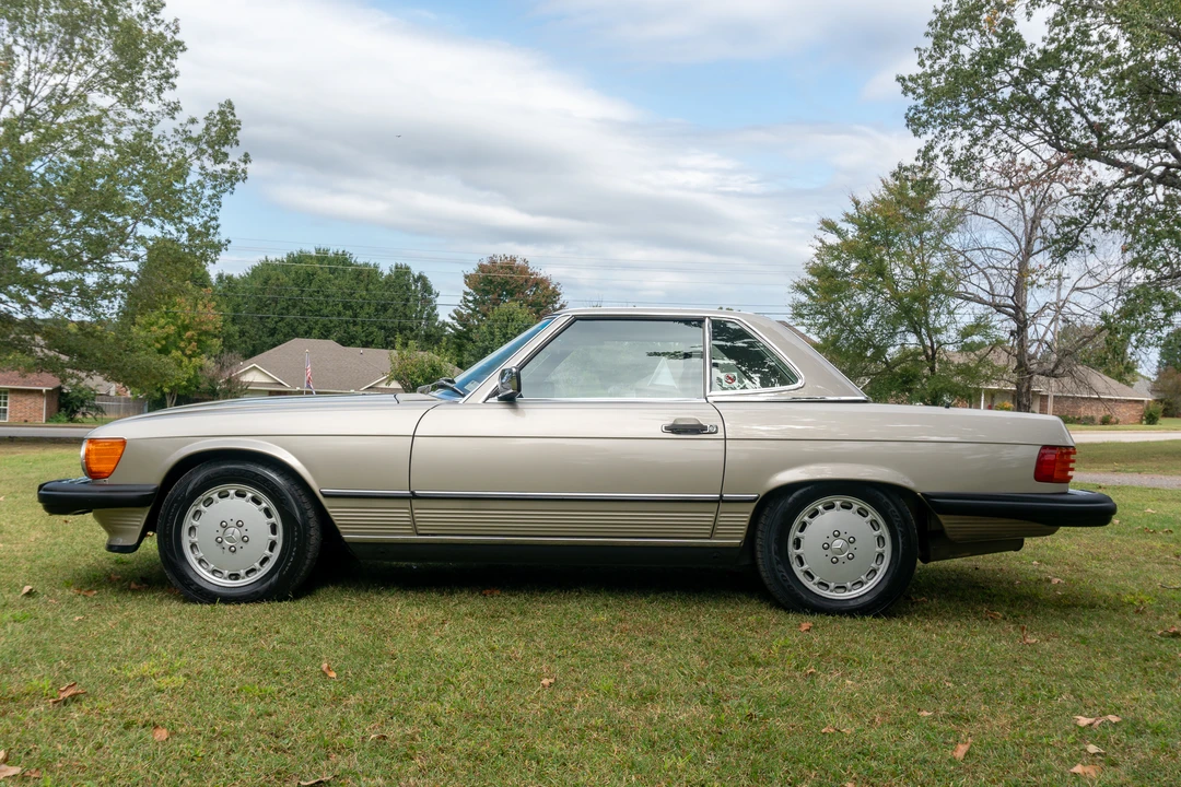 1988 Mercedes-Benz R107 SL-Class - Image 4 of 31