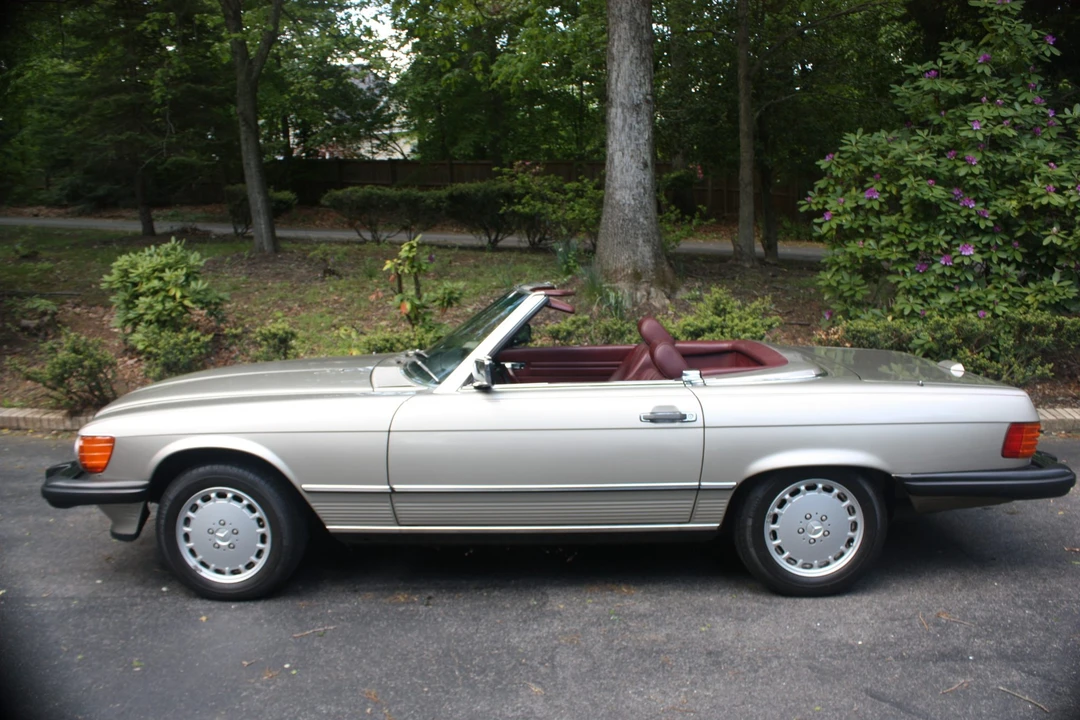 1988 Mercedes-Benz R107 SL-Class - Image 16 of 31