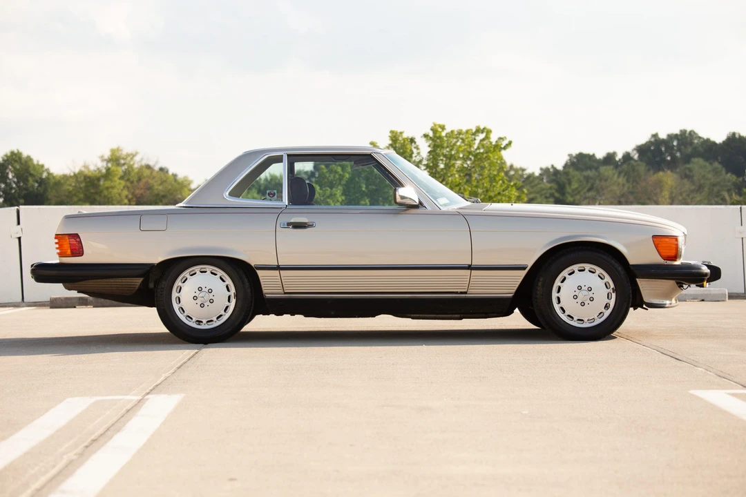 1988 Mercedes-Benz R107 SL-Class - Image 8 of 31