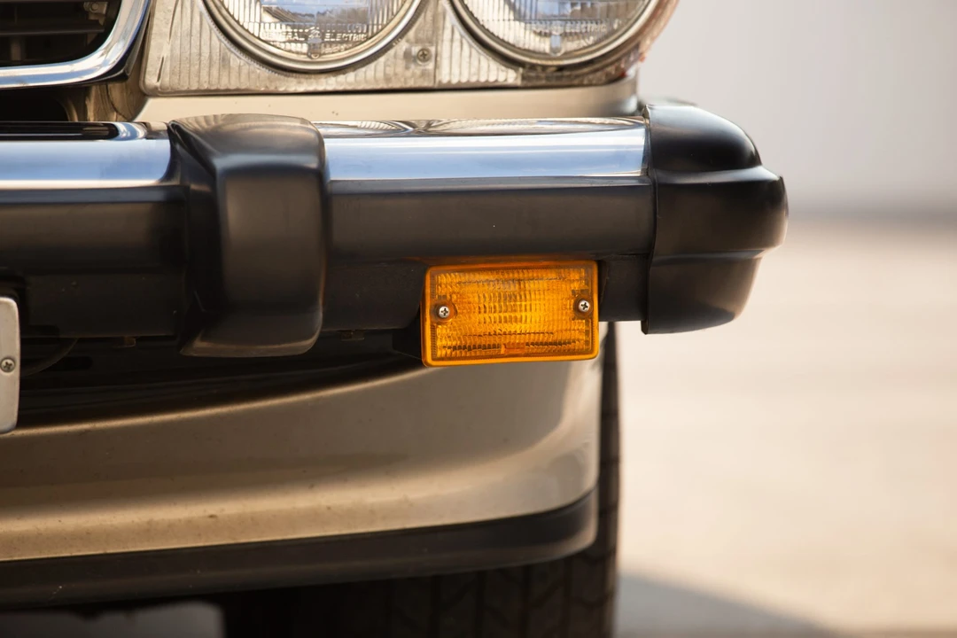 1988 Mercedes-Benz R107 SL-Class - Image 30 of 31
