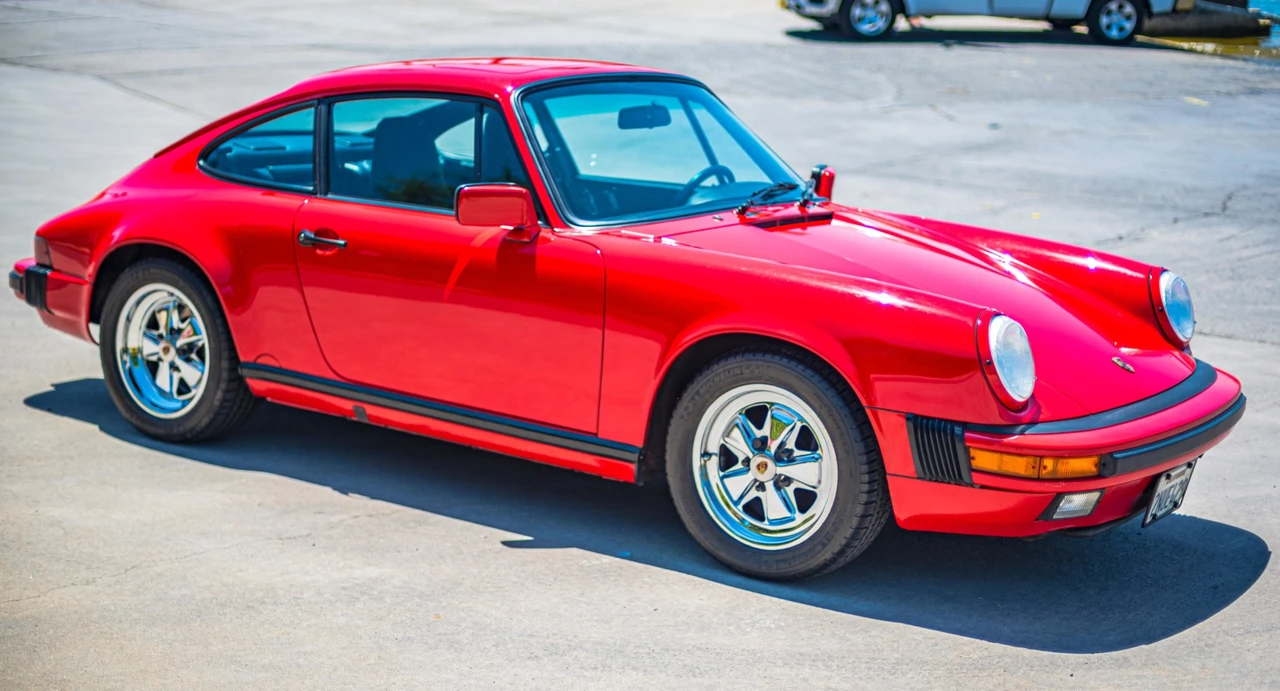 1988 Porsche 911 Carrera 3.2 - Image 6 of 31