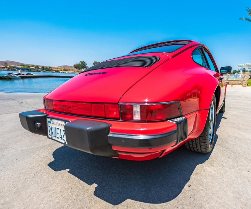 1988 Porsche 911 Carrera 3.2 - Image 19 of 31