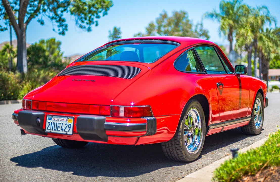 1988 Porsche 911 Carrera 3.2 - Image 22 of 31