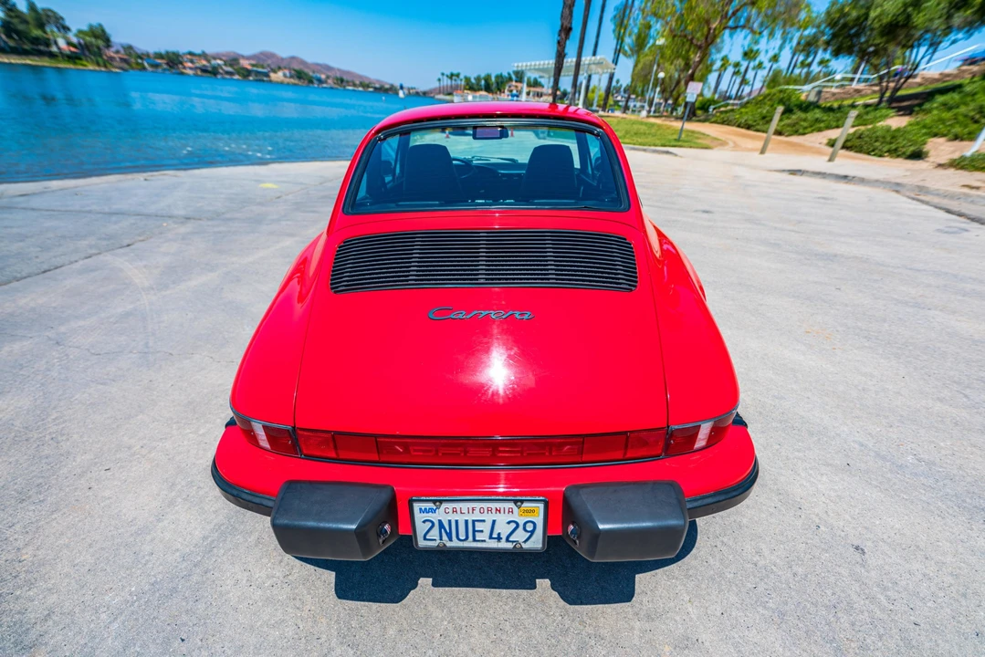 1988 Porsche 911 Carrera 3.2 - Image 25 of 31