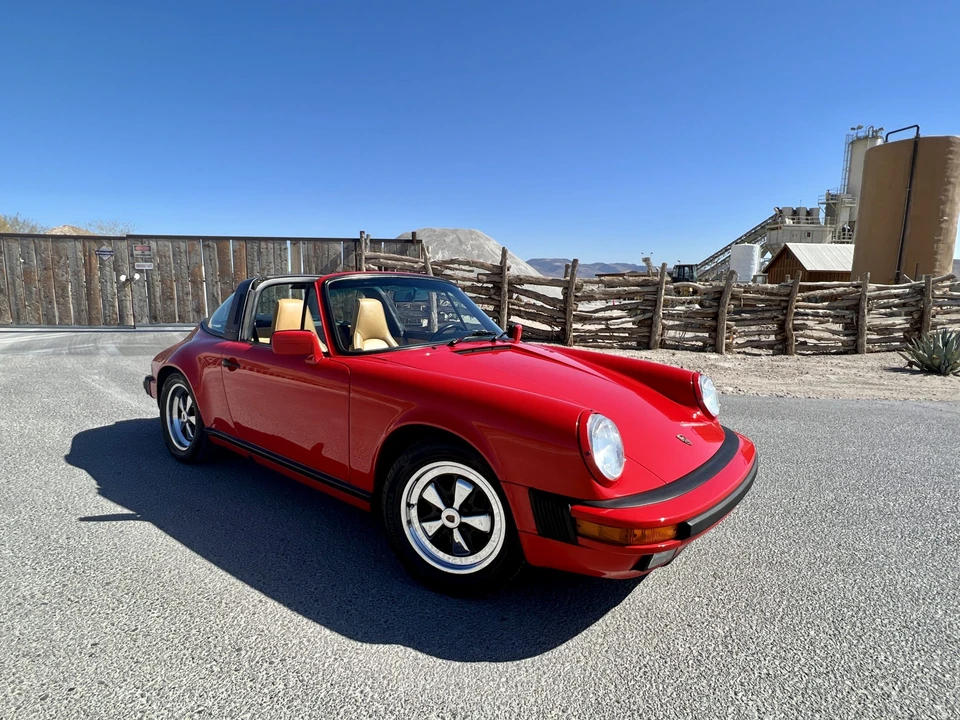 1988 Porsche 911 Carrera 3.2 - Image 18 of 31