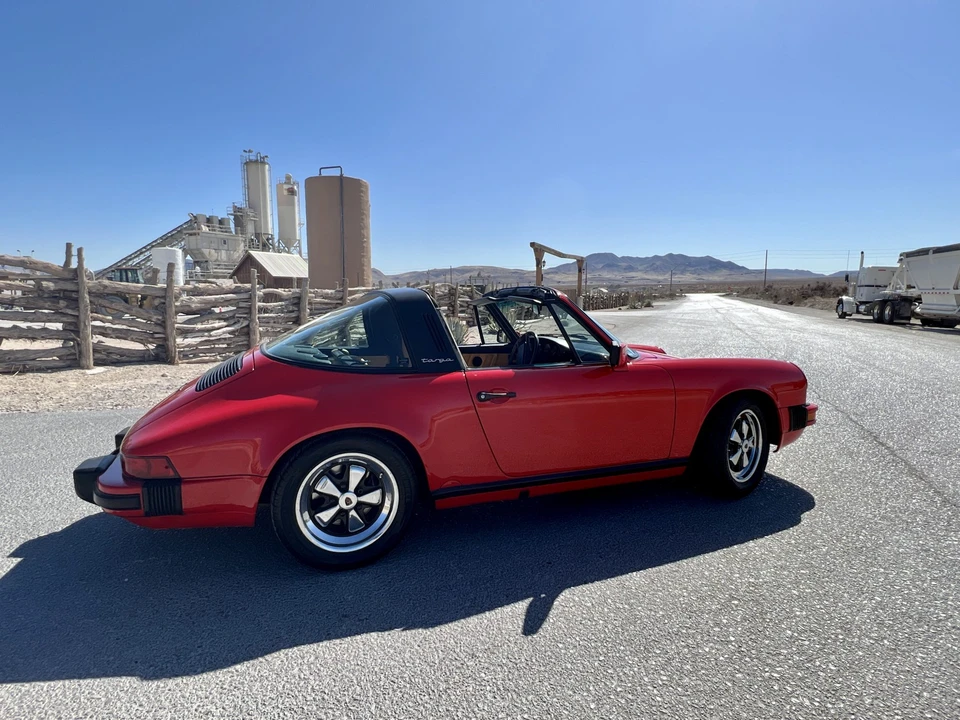 1988 Porsche 911 Carrera 3.2 - Image 15 of 31