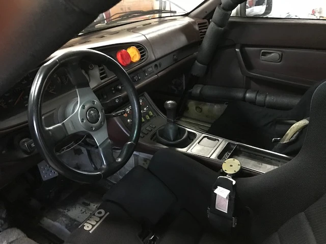 1988 Porsche 944 Turbo - Image 10 of 31