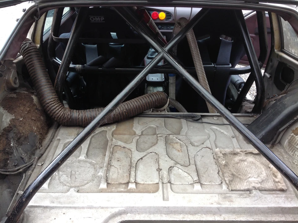 1988 Porsche 944 Turbo - Image 28 of 31