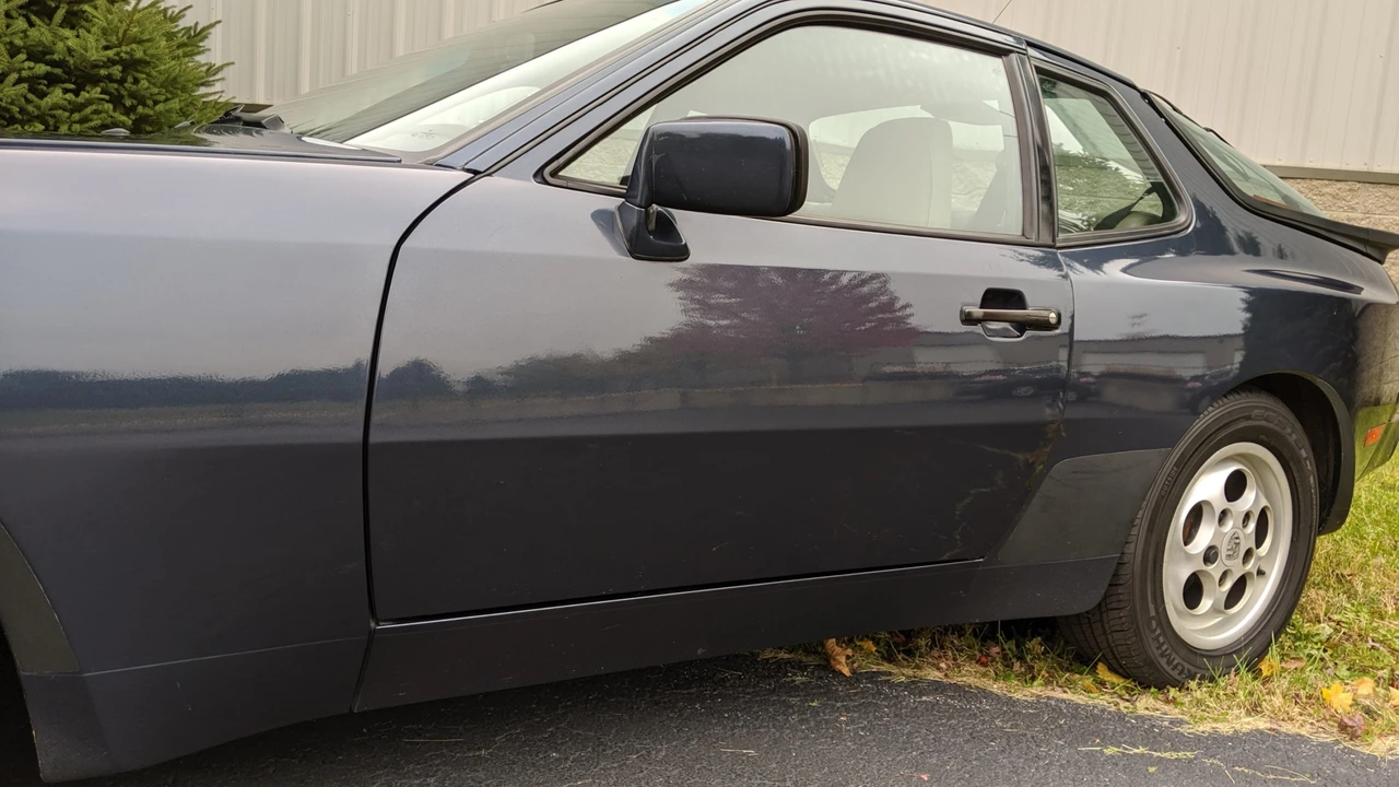 1988 Porsche 944 - Image 20 of 31