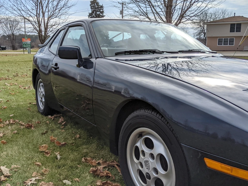 1988 Porsche 944 - Image 10 of 31