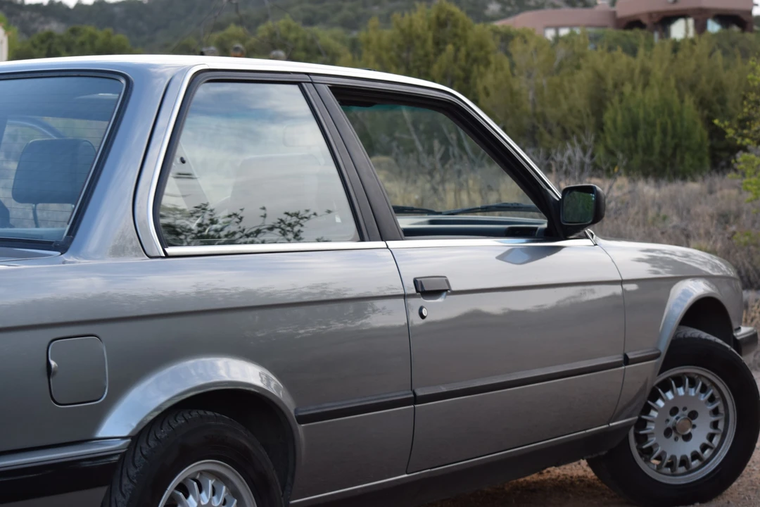 1989 BMW E30 3 Series - Image 26 of 31