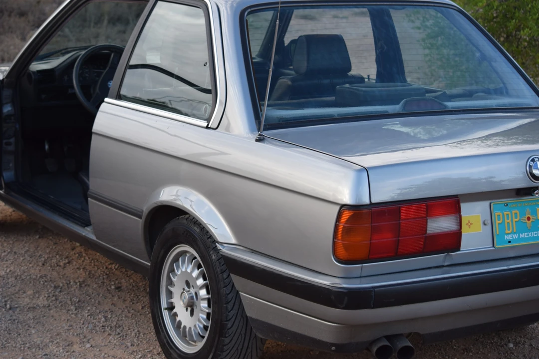 1989 BMW E30 3 Series - Image 30 of 31