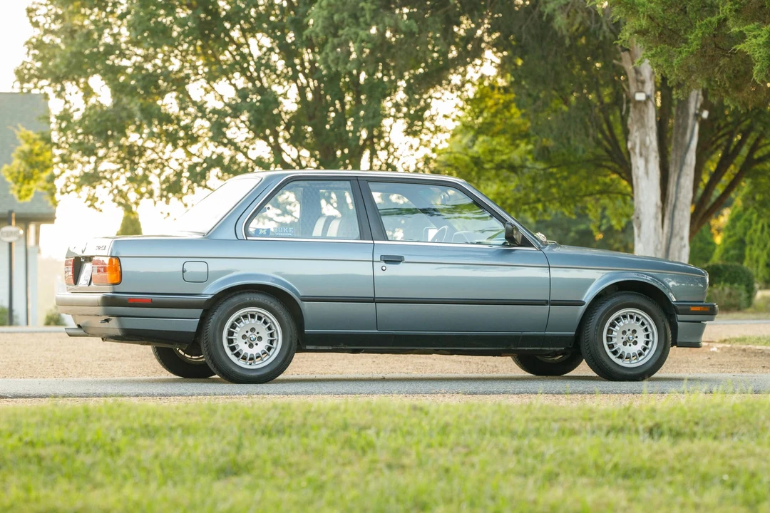 1989 BMW E30 3 Series - Image 11 of 31
