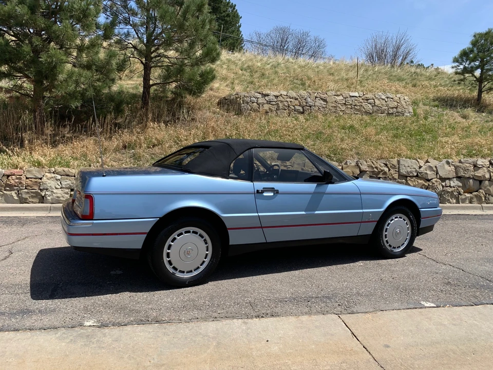 1989 Cadillac Allante - Image 20 of 31