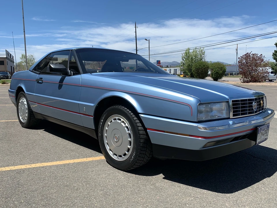 1989 Cadillac Allante - Image 25 of 31