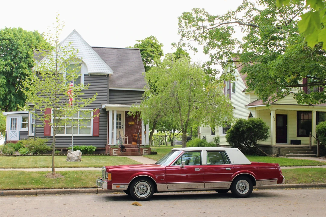 1989 Lincoln Town Car - Image 4 of 31