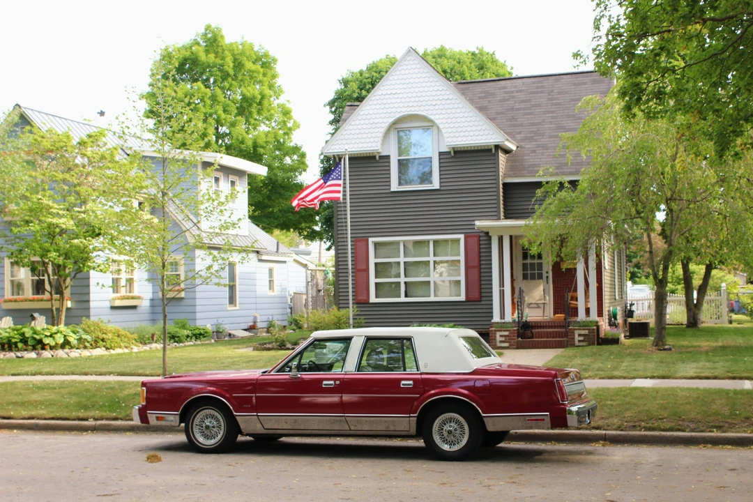 1989 Lincoln Town Car - Image 7 of 31